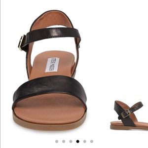 Steve Madden Dina Black Leat Sandal